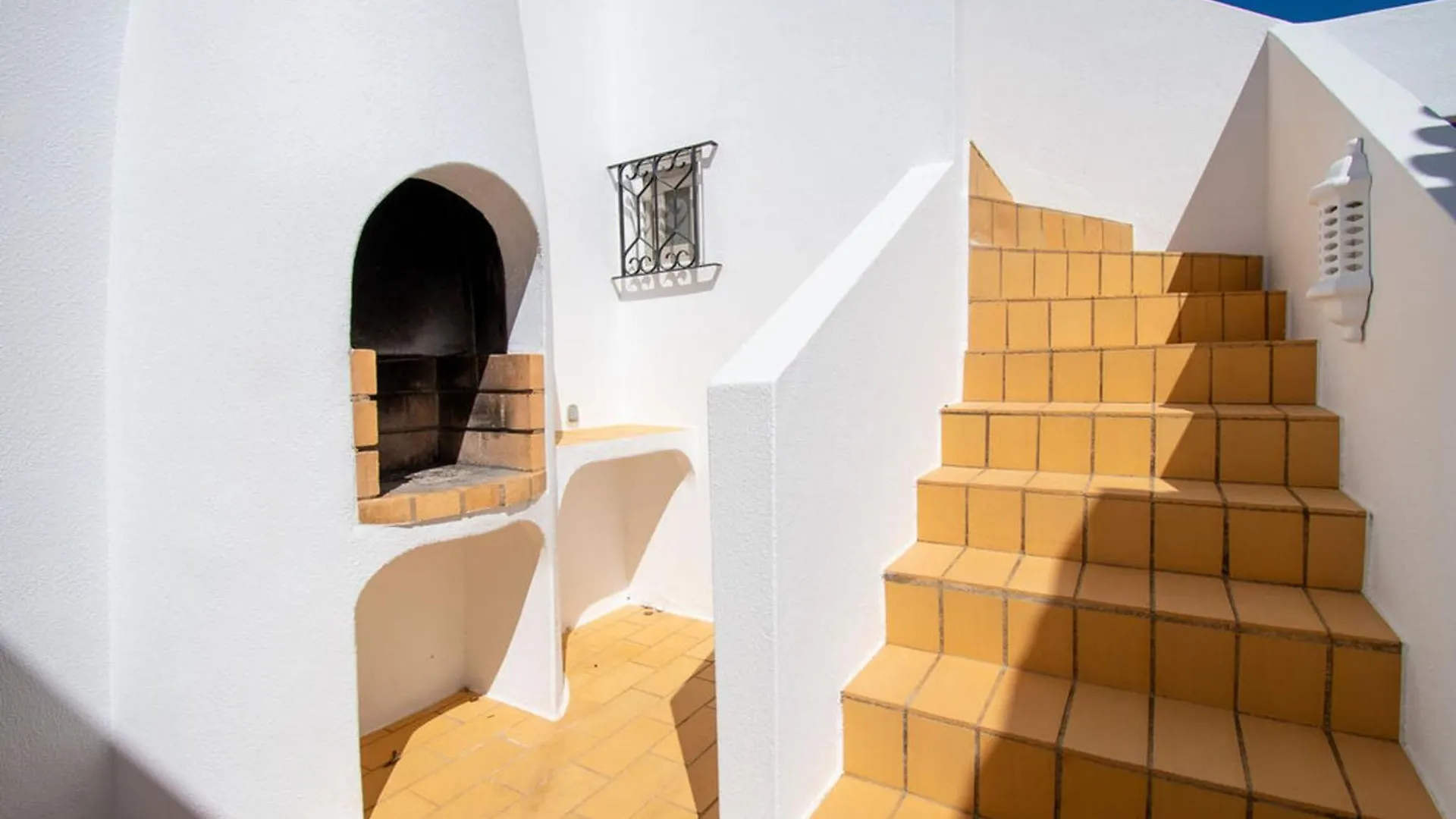 61 Vdm - Superb Villa On Vale Do Milho With Heated Carvoeiro  Carvoeiro (Lagoa)
