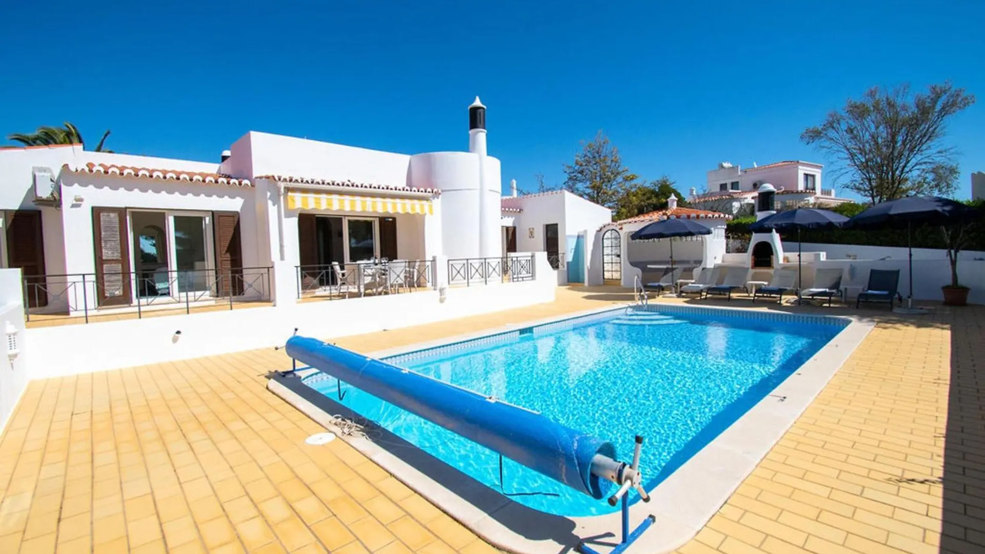 61 Vdm - Superb Villa On Vale Do Milho With Heated Carvoeiro