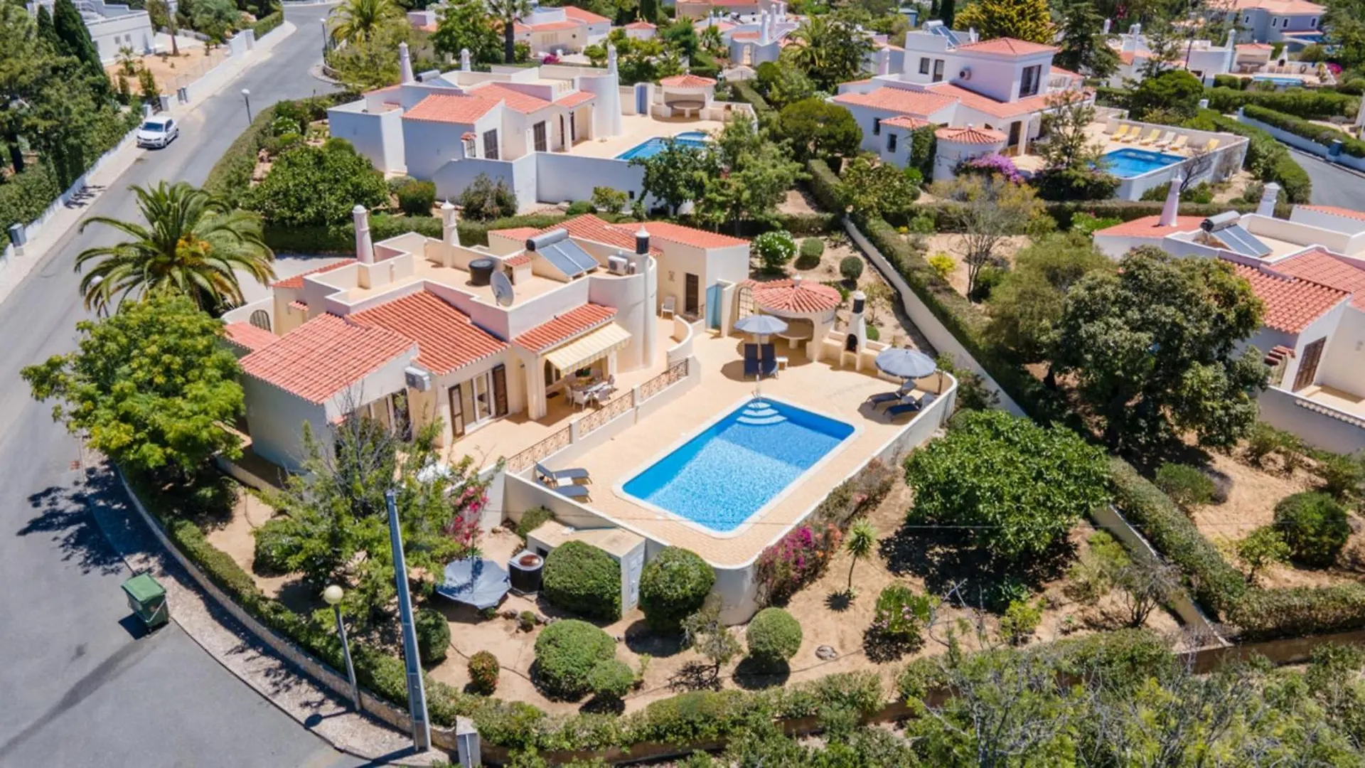 61 Vdm - Superb Villa On Vale Do Milho With Heated Carvoeiro   Carvoeiro (Lagoa)