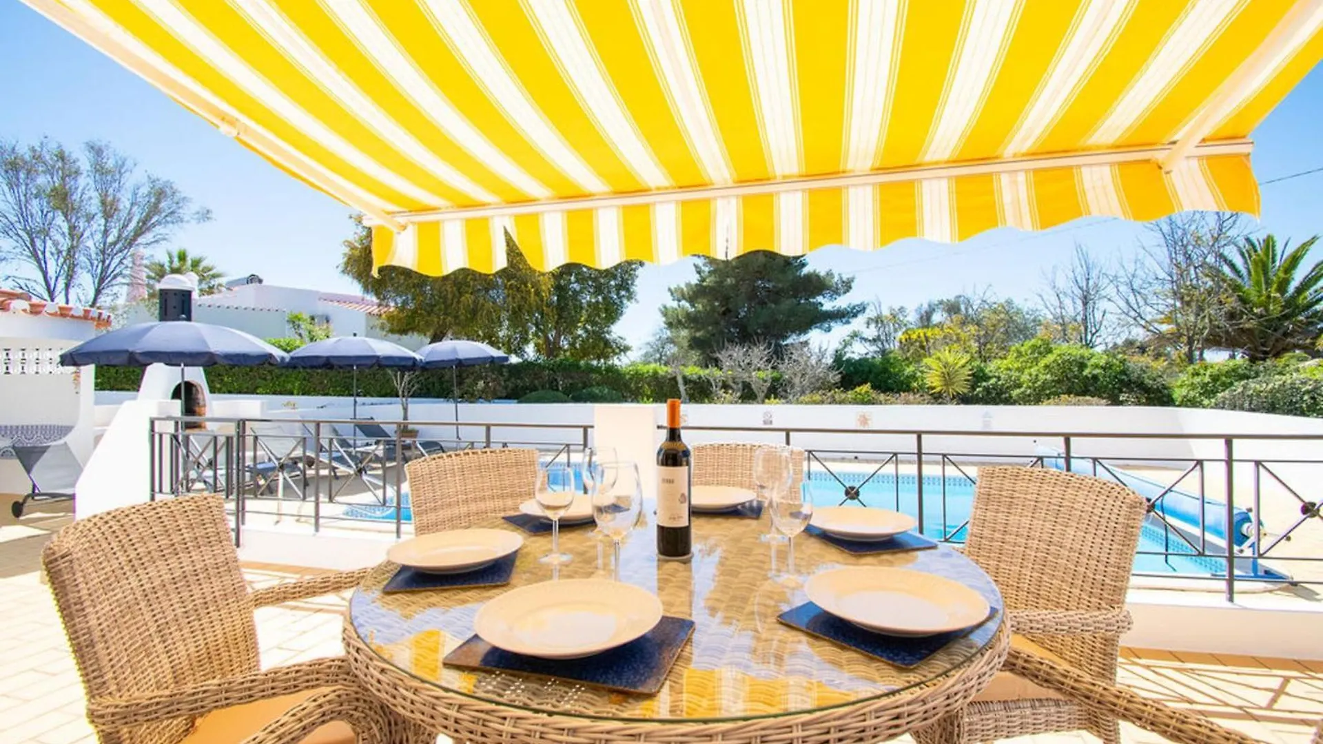 61 Vdm - Superb Villa On Vale Do Milho With Heated Carvoeiro  0*, Carvoeiro (Lagoa) Portugal